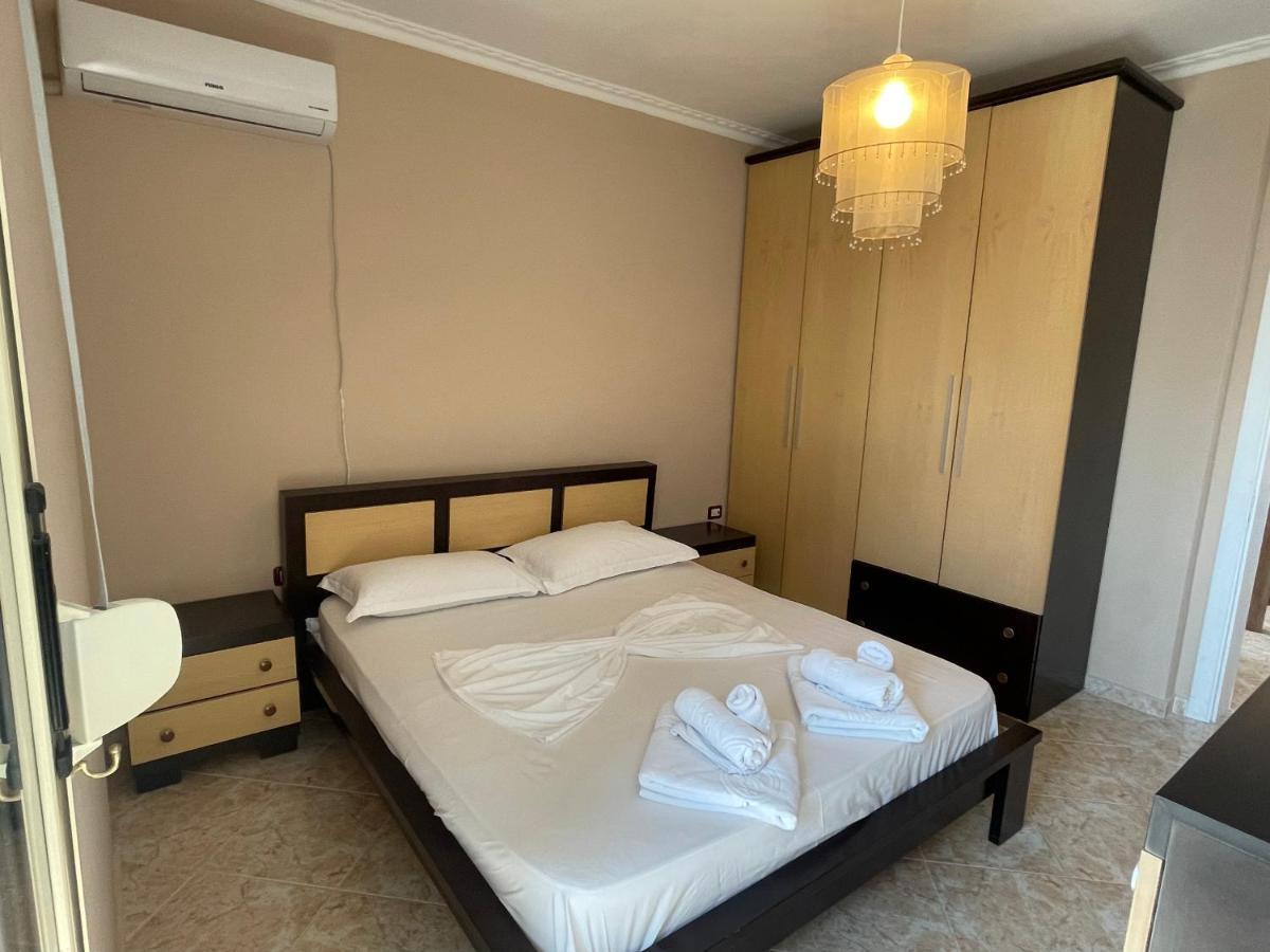 Sea View Apartment Vlorë Екстериор снимка