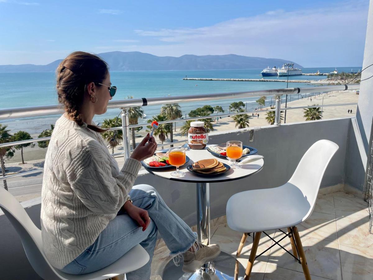 Sea View Apartment Vlorë Екстериор снимка